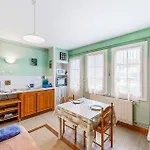 1 Bedroom In Vakantiehuis Royan