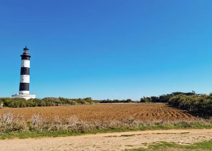 1 Bedroom Beautiful In *